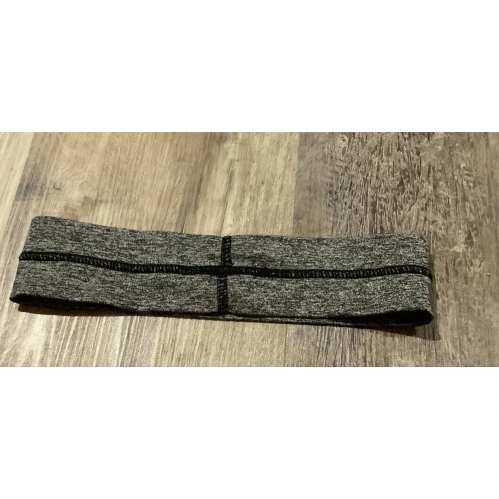 Victoria's Secret PINK‎ Gray Cloth Headband 2
